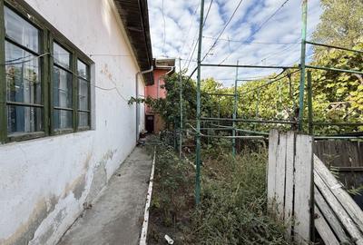Apartament cu 4 camere semidecomandat, mobilat în Prelungirea Ferentari - 17