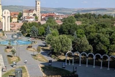 Vând apartament ultracentral M uri Cetate - 5