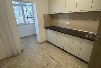 2 Camere Zona Tomis 3 Decomandat - 10