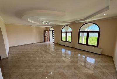 Casa noua de vanzare in Vulturu - H?ngulesti 89.000 Euro - 12
