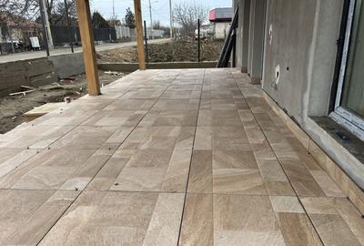 Casă cu 4 camere în Central - 2