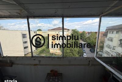 Apartament cu 3 camere decomandat în Sărari - 15