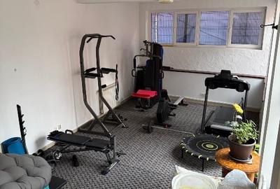 Casă individuală cu 10 camere cu Teren 410 Mp în Pantelimon - 12