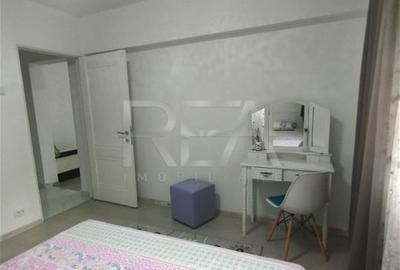 Apartament cu 3 camere semidecomandat, mobilat în Pantelimon - 4