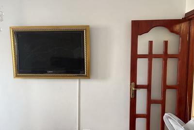 Apartament cu 4 camere decomandat în Central - 2