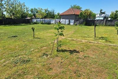 Casă cu 3 camere în Ciorani