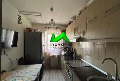 Apartament cu 3 camere decomandat în Ștrand