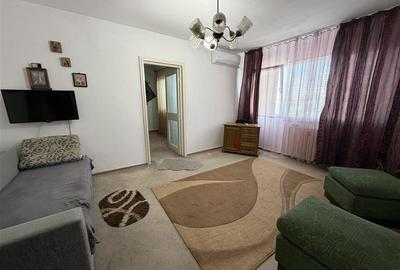 Apartament cu 2 camere nedecomandat în Podu Roș