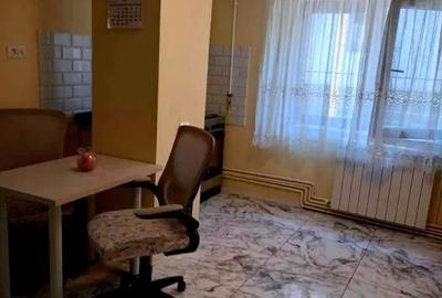 Apartament cu 2 camere decomandat, mobilat în Far - 5