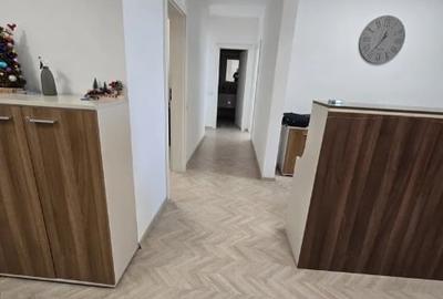 Birou, de 225 mp, în Tomis Nord - 2