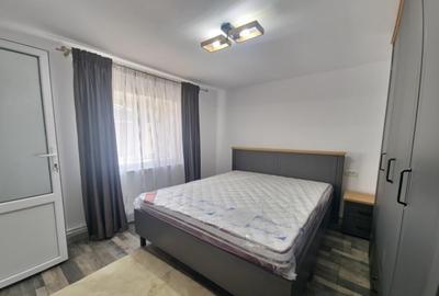 Casă cu 3 camere cu Canalizare în Km 4 - 2