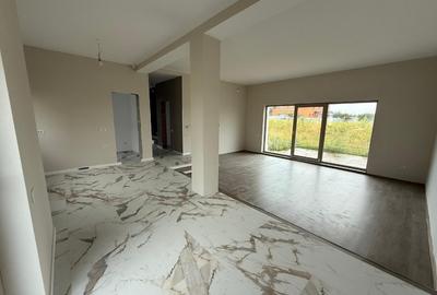 CASA MODERNA IN INIMA NATURII TARLUNGENI - 6