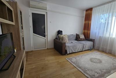 Apartament cu 2 camere semidecomandat, mobilat în 23 August - 9