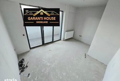 Apartament cu 3 camere semidecomandat în Central - 2