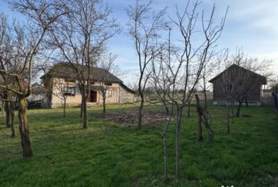 Casă cu 2 camere cu Teren 4700 Mp în Asuaju de Sus - 1