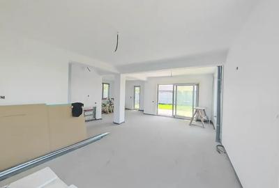 Casă cu 4 camere cu Canalizare în Mogoșoaia - 3