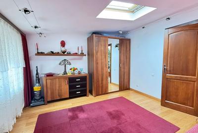 Casă cu 5 camere cu Canalizare în Rosetti - 6