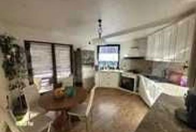 Casă cu 4 camere în Central - 7