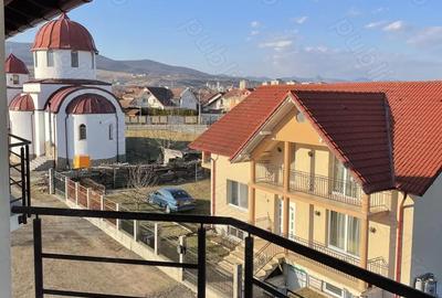 Apartament cu 3 camere decomandat, mobilat în Cetate - 1