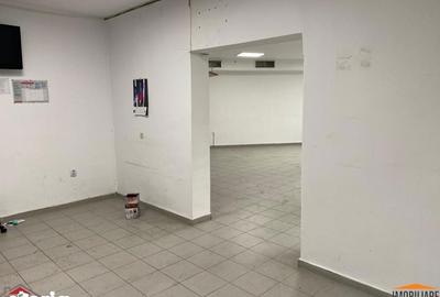 Spațiu comercial, de 132 mp, în Sud - 2