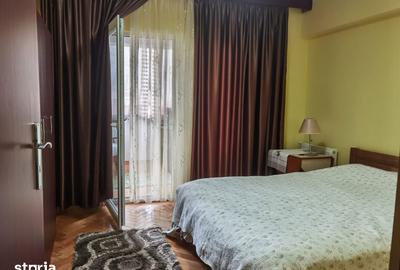 Apartament cu 4 camere decomandat în Central - 13