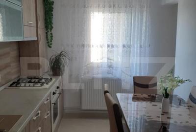Apartament 3 camere, 75 mp, modern, complet mobilat Zona - 4