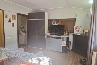 Casă individuală cu 4 camere cu Canalizare în Central - 47