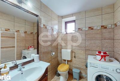 Casă cu 5 camere cu Teren 900 Mp în Central - 4