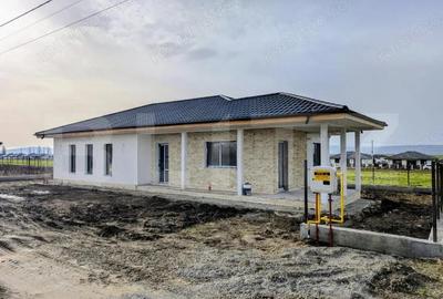 Casa practica si eleganta, 3 camere, living, 2 bai Vorovesti - 10