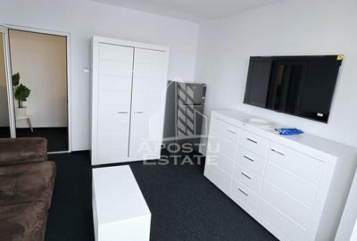Apartament cu 4 garsoniere, centrala proprie, zona Dacia - 7