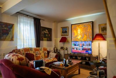 Proprietate in EXCLUSIVITATE Vila deosebita pe malul apei - 10