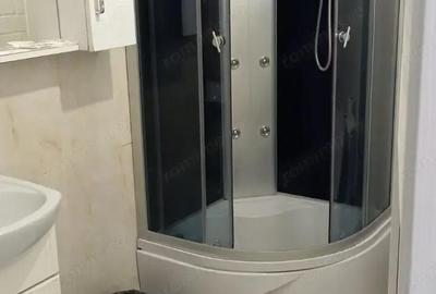 Garsonieră decomandată în 13 Septembrie