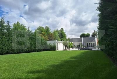 Casă cu Teren 1150 Mp în Lunei - 15