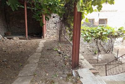 Oravita, Casa la Cheie, 7 Incaperi, Posibilitate Mansardare, - 12