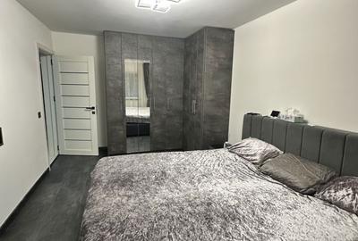 Apartament cu 3 camere, mobilat în Ostroveni
