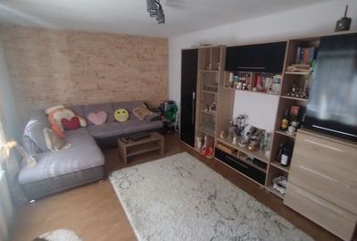 Casa Km 4-5 doua familii - 2