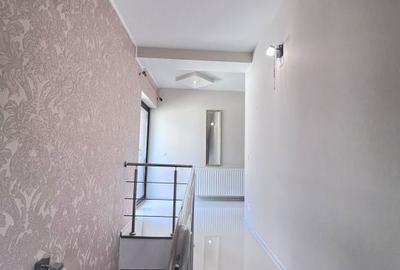 Casă cu 4 camere în Central - 9