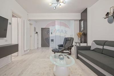 Garsonieră decomandată, mobilată în Tractorul - 3