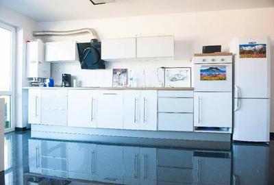 Apartament cu 3 camere în Andrei Mureșanu - 1