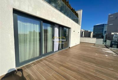 Penthouse cu 5 camere decomandat în Central - 3