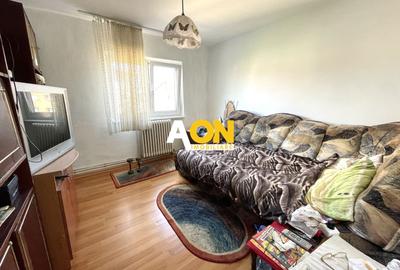 Apartament cu 3 camere decomandat, mobilat în Cetate - 2