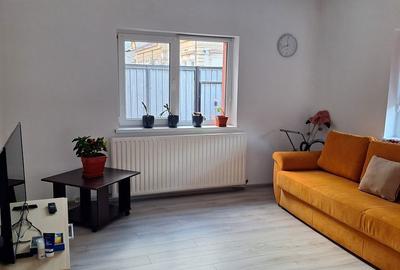 Casă cu 5 camere cu Canalizare în Central - 18