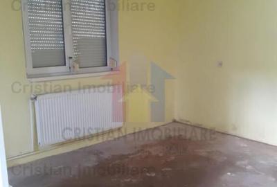 Casa 4 cam boltari teren= 670 mp toate utilitatile Chercea- - 7