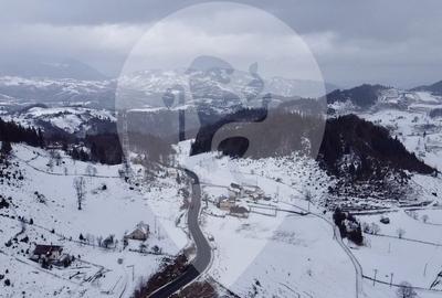 Fundatica - Teren cu priveliste panoramica si acces din DN - 6
