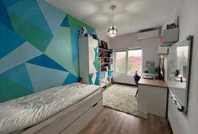 Casă cu 4 camere cu Teren 303 Mp în Ghiroda - 2