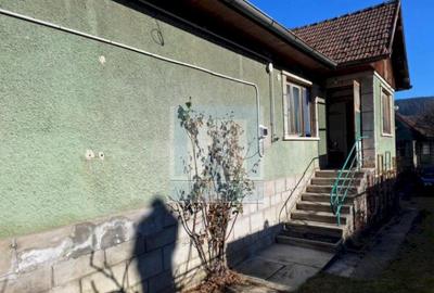 Casa singur in curte - zona Sacele - 2