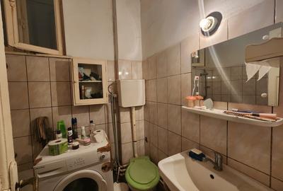 Casă cu 7 camere cu Canalizare în Ultracentral - 19