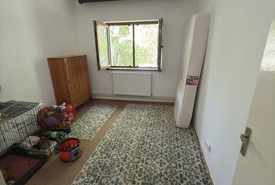 Apartament cu 3 camere decomandat în Piața Centrală - 5