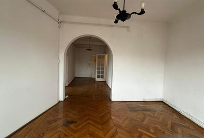 Apartament cu 2 camere decomandat, mobilat în Mărășești - 8