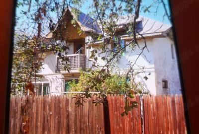 Casă cu 5 camere cu Teren 500 Mp în Mozăceni - 6